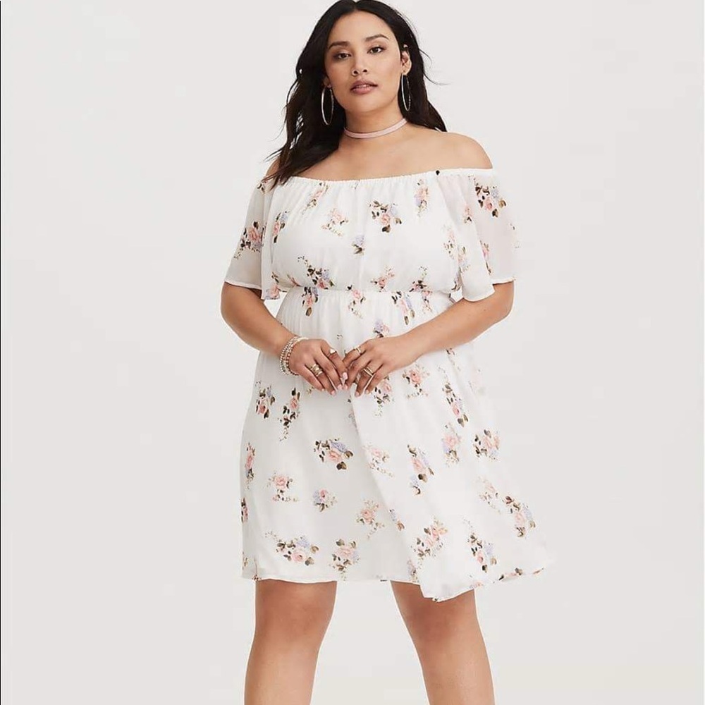 Torrid Off-Shoulder Chiffon Dress 4X NWT Last One! - Picture 5 of 7